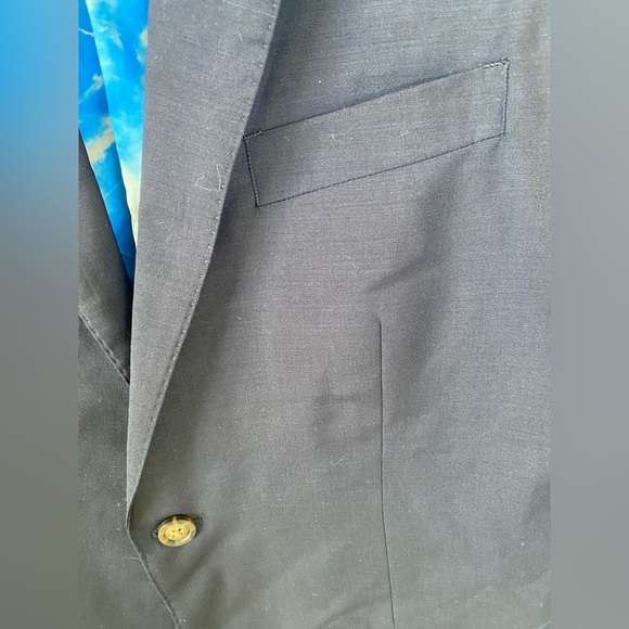 INDOCHINIO NWOT Navy Blazer w Vibrant Cloud Lining, Shoulder Pads & Gold Buttons - Picture 2 of 11